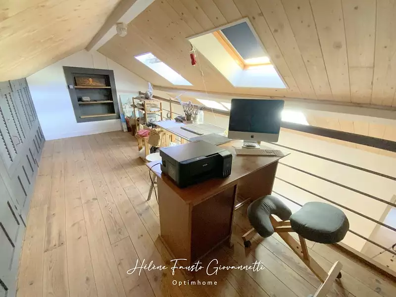Maison, 235 m²