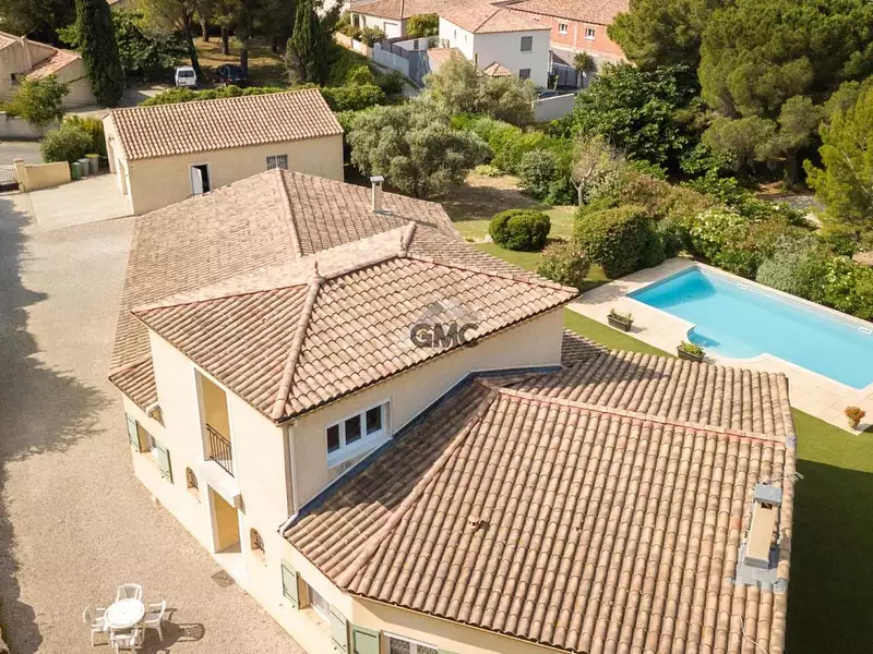 Maison, 200 m²