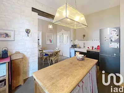 Maison, 240 m²