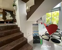 Maison, 320 m²