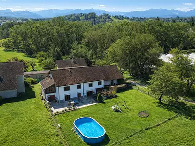 Maison, 275 m²