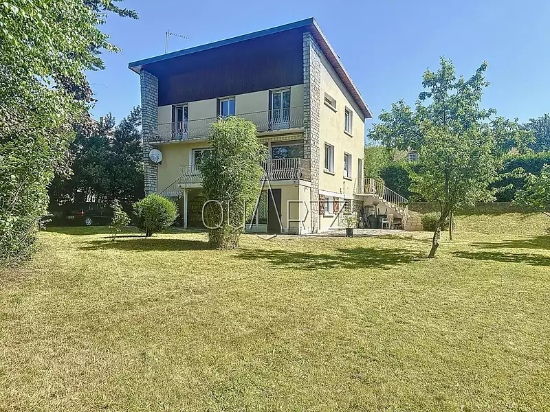 Maison, 184 m²