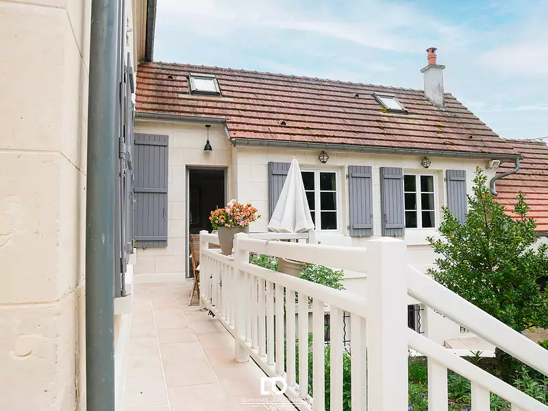 Maison, 260 m²