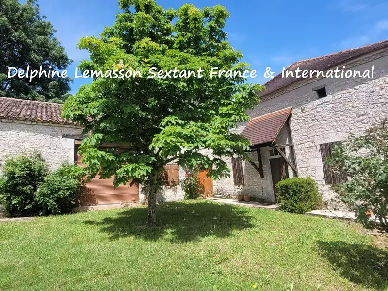 Maison, 230 m²