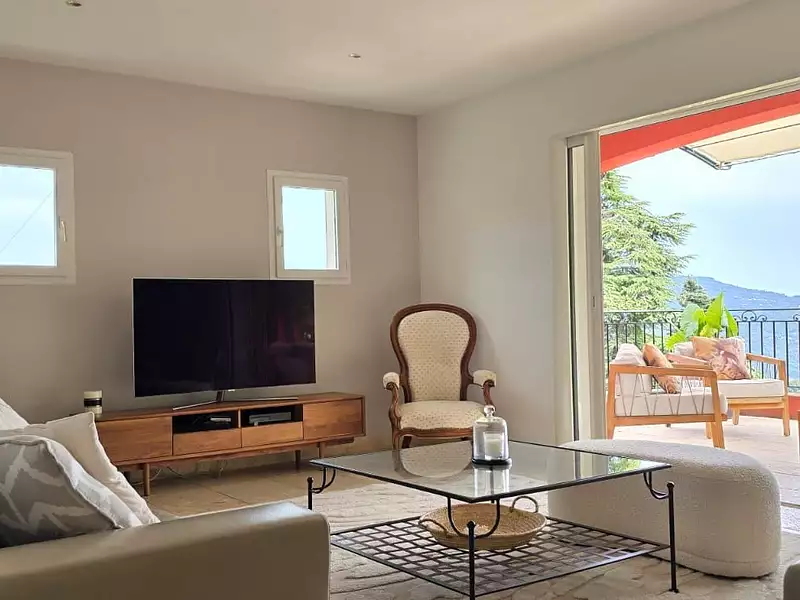 Maison, 198 m²