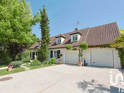 Maison, 203 m²