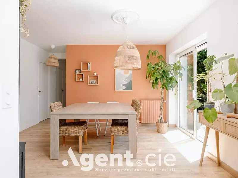 Maison, 155 m²