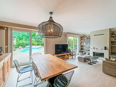 Maison, 174 m²