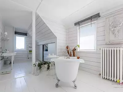 Maison, 242 m²