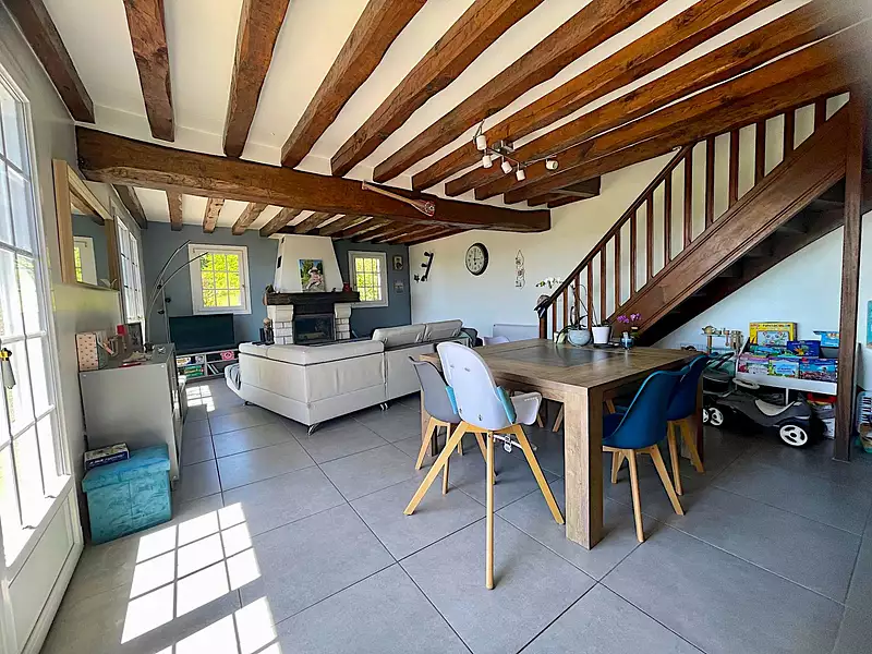 Maison, 156 m²