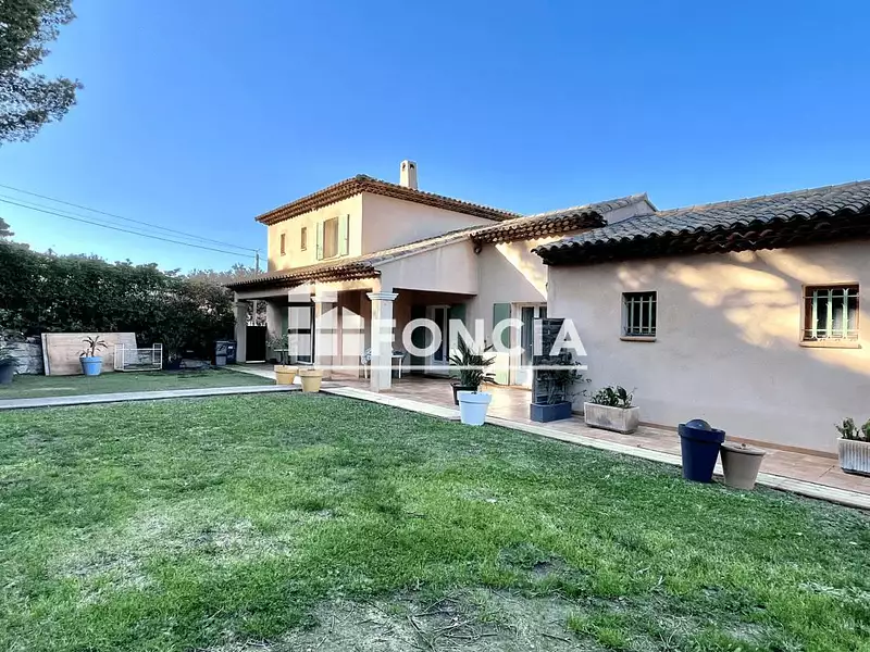 Maison, 114 m²