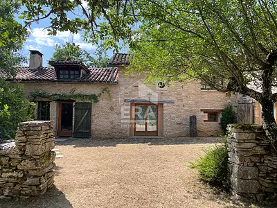 Maison, 221 m²