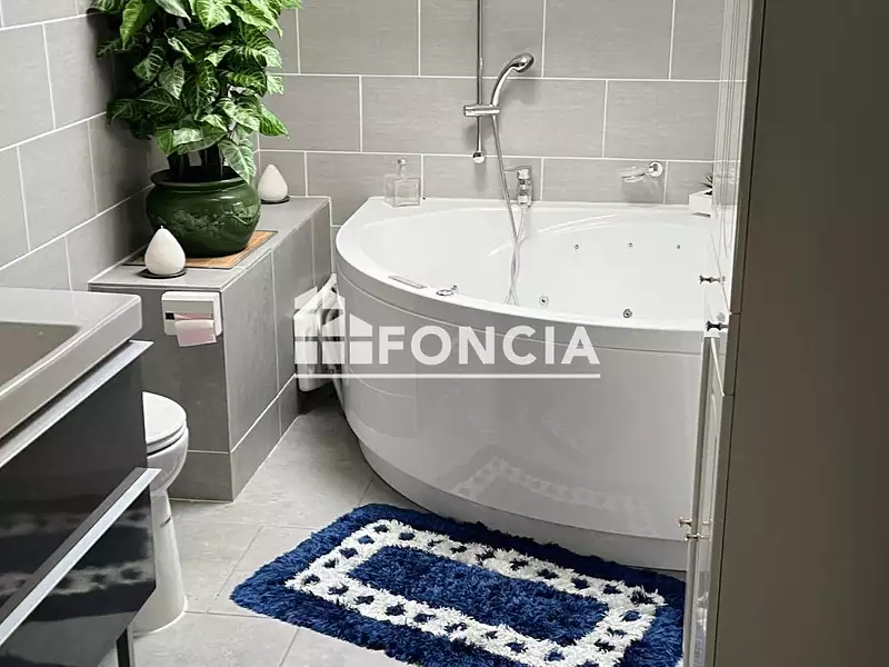 Appartement, 156 m²