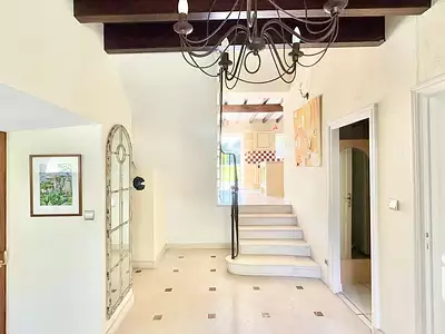 Maison, 323 m²