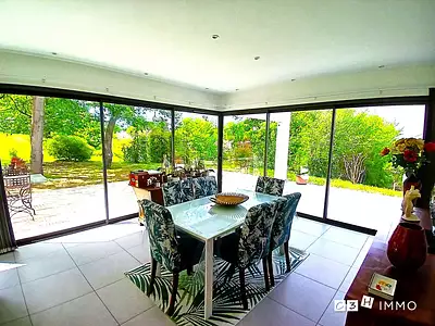 Maison, 158 m²