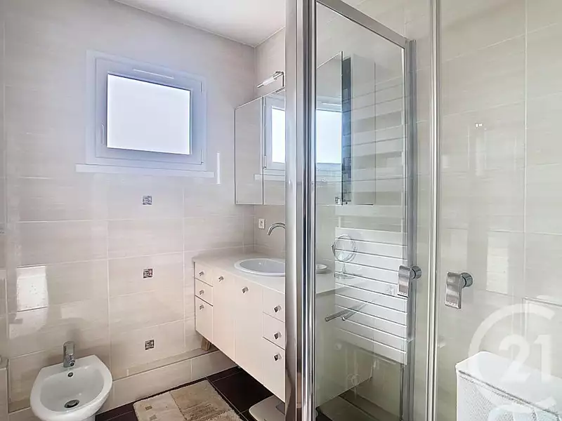 Maison, 279 m²