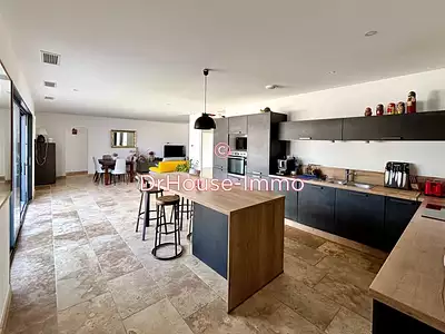 Maison, 140 m²