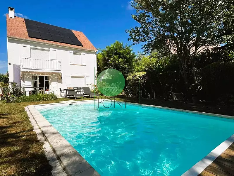 Maison, 135 m²