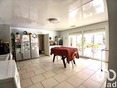 Maison, 185 m²