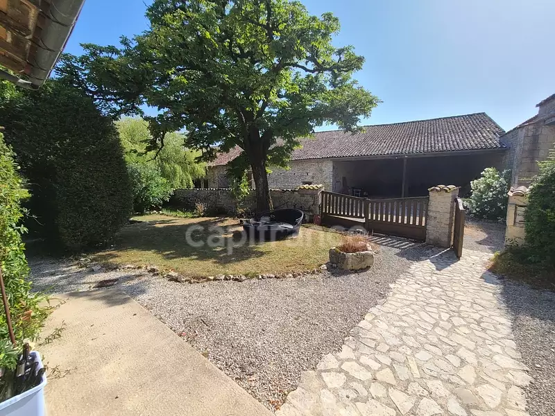 Maison, 207 m²