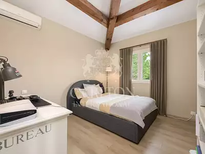 Maison, 187 m²
