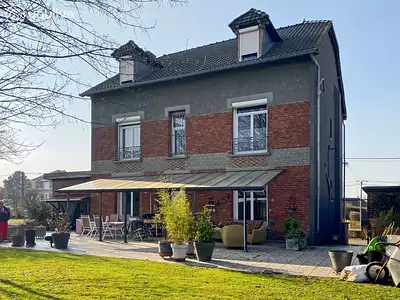 Maison, 218 m²