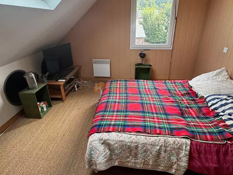 Maison, 240 m²