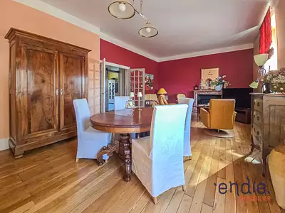 Appartement, 159 m²