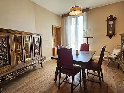 Immeuble, 302 m²