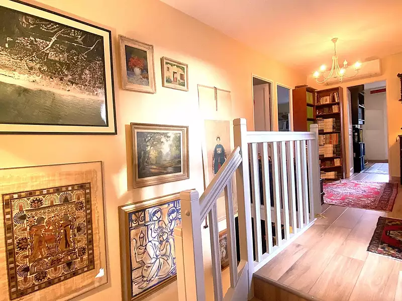Maison, 246 m²