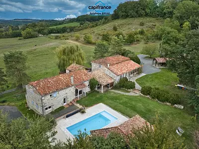 Maison, 315 m²