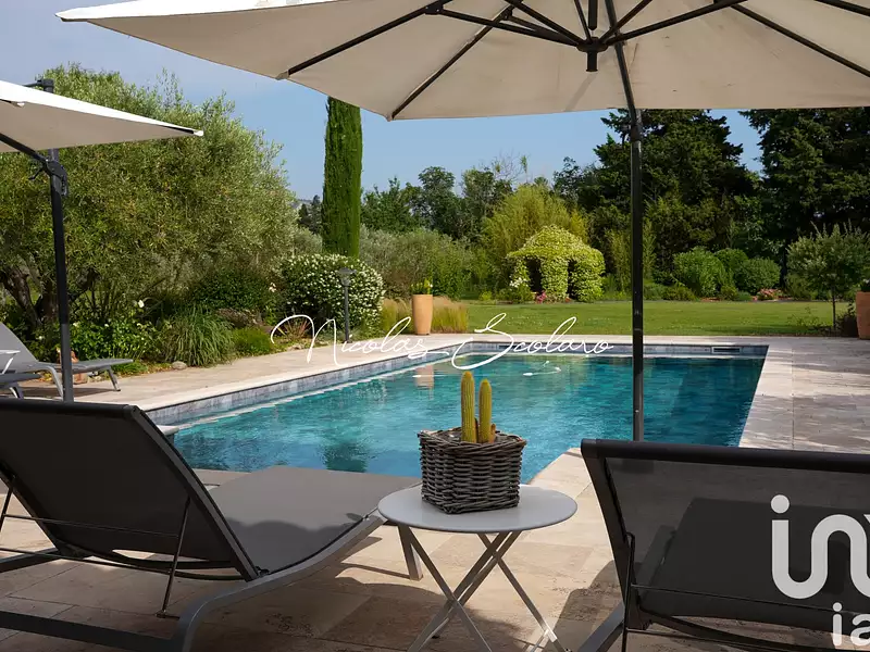 Maison, 310 m²