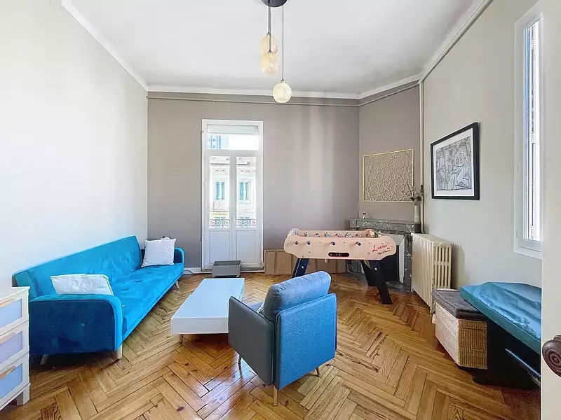 Divers, 339,73 m²