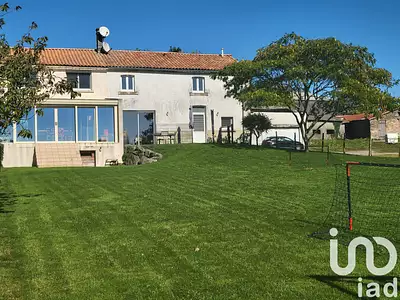 Maison, 208 m²