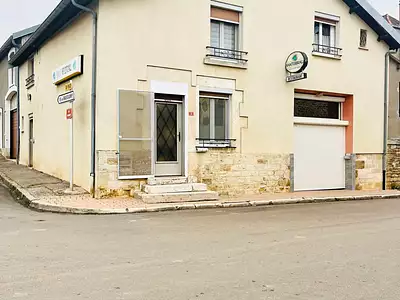 Immeuble, 285 m²