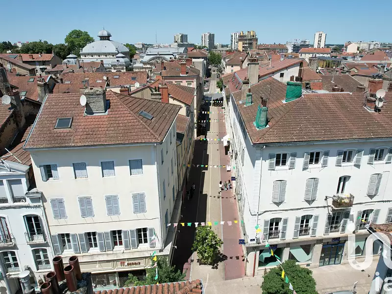 Immeuble, 350 m²