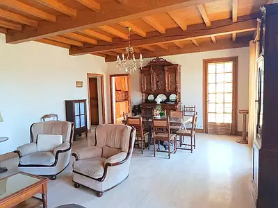 Maison, 164 m²