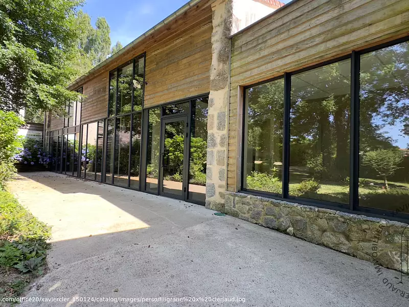 Immeuble, 412,59 m²