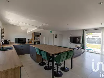 Maison, 115 m²
