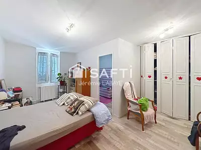 Maison, 180 m²