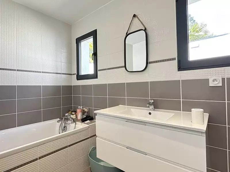 Maison, 170 m²
