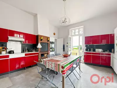 Maison, 340 m²
