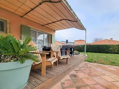Maison, 240 m²