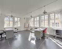 Immeuble, 216 m²