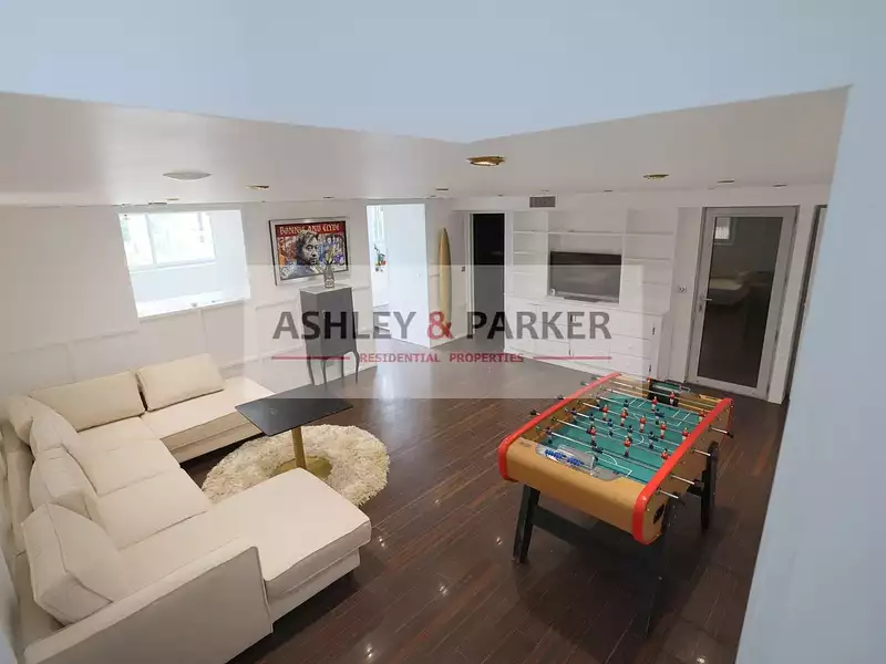 Maison, 400 m²