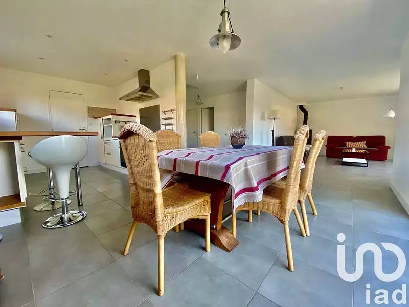 Maison, 119 m²