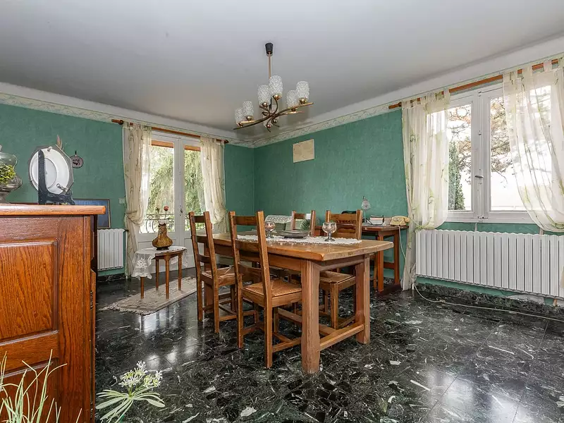 Maison, 176 m²