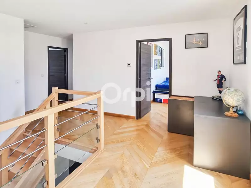 Maison, 159 m²