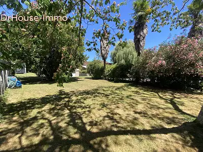Maison, 235 m²