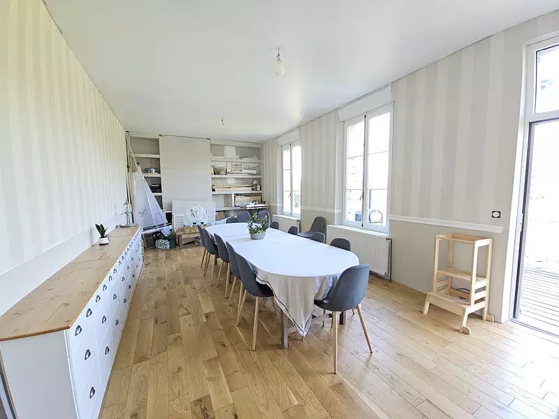 Maison, 208 m²